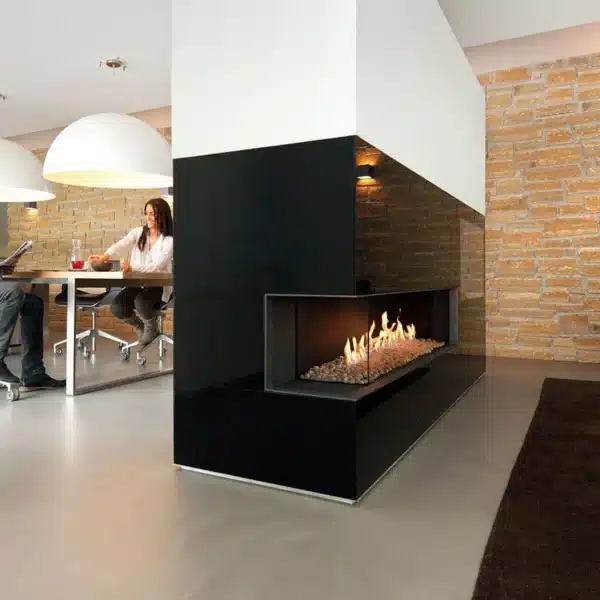 Foyer à gaz en coin - G125/37C