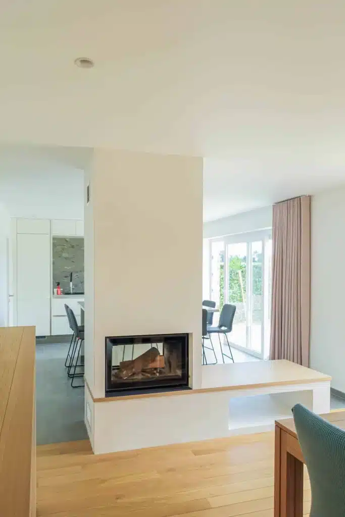 Réalisation Cheminées Liégeois : insert à bois posé chez un client