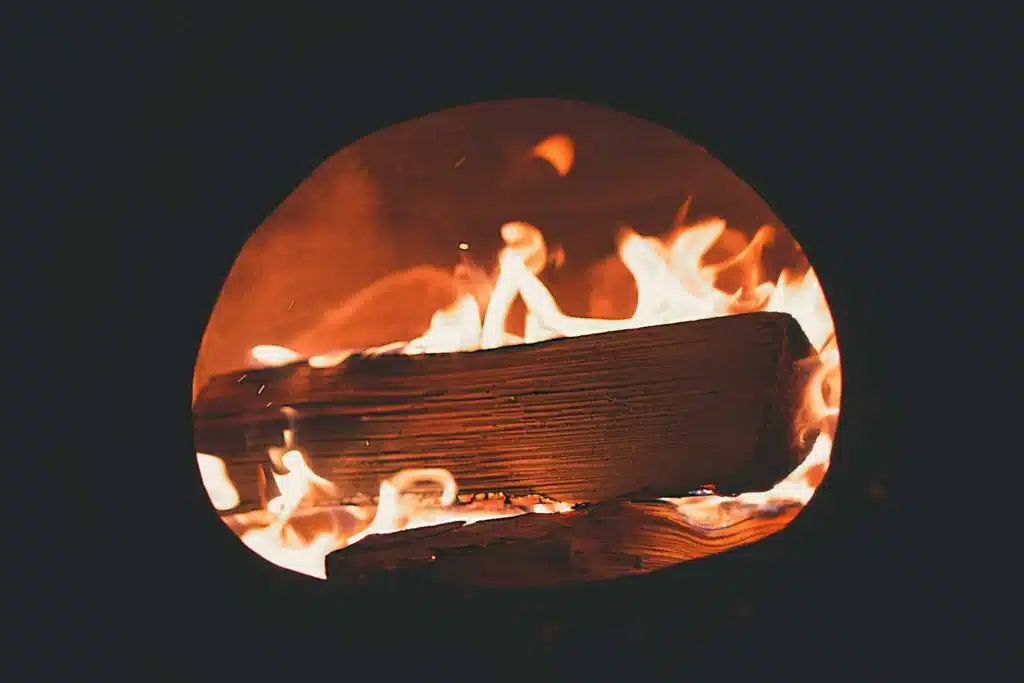 feu-de-bois-cheminée